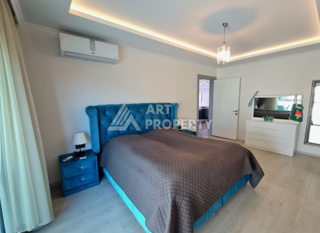 Стильный дуплекс планировки 4+1 в районе Оба,  240м2 - Ракурс 33