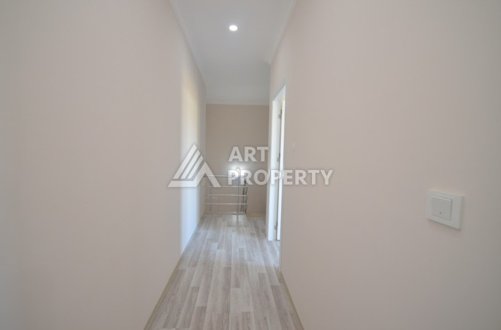 Двухуровневые апартаменты в инвестиционно-привлекательном районе Газипаша планировки 2+1, 95м2 - Ракурс 9