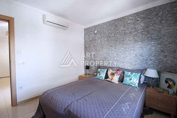 Невероятный дуплекс с видом на Средиземное море планировки 4+1 с хамамом в районе Конаклы, 300м2 - Ракурс 23