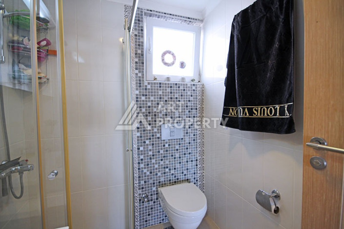 Невероятный дуплекс с видом на Средиземное море планировки 4+1 с хамамом в районе Конаклы, 300м2 - Ракурс 28