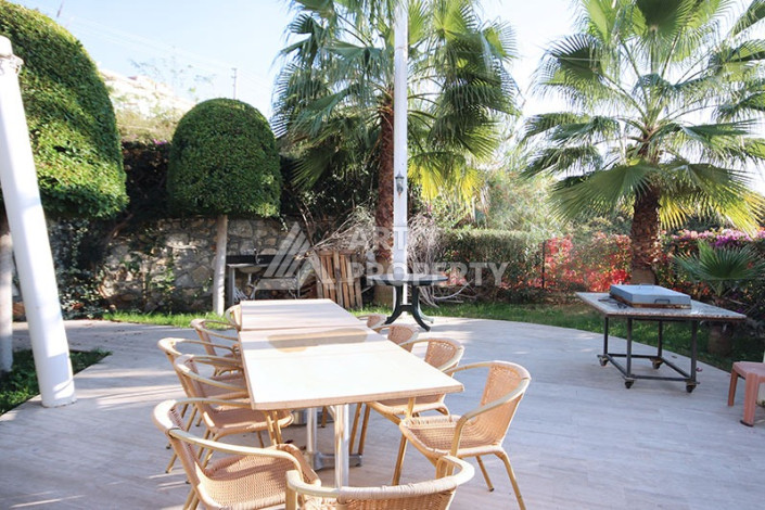 Невероятный дуплекс с видом на Средиземное море планировки 4+1 с хамамом в районе Конаклы, 300м2 - Ракурс 61