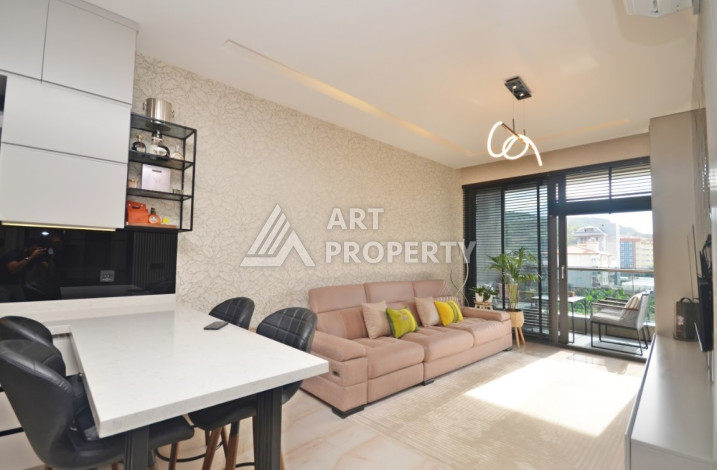 Апартаменты в комплексе класса люкс планировки 1+1 в районе Каргыджак, 62м2 - Ракурс 5