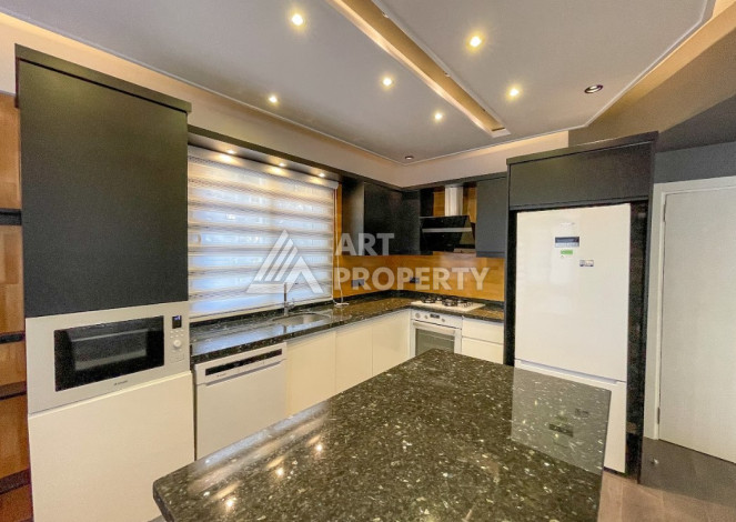 Квартира с дизайнерским ремонтом планировки 2+1 в Алании, 120м2 - Ракурс 18