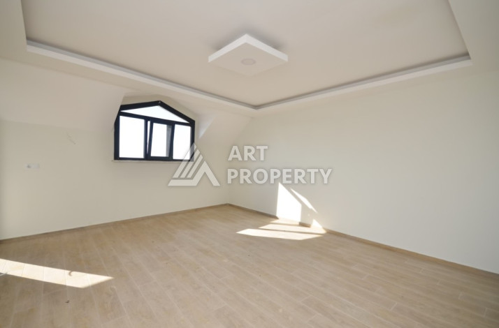 Дуплекс с великолепным видом в живописной  Газипаше планировки 2+1, 145м2 - Ракурс 18