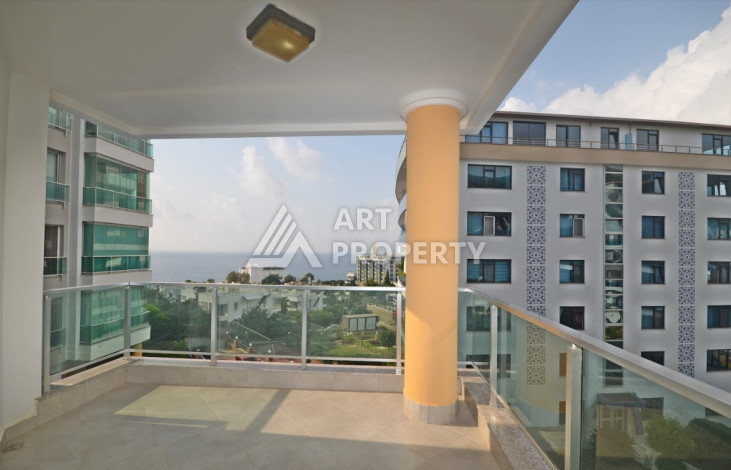 Апартаменты с видом на море планировки 2+1 в районе Каргыджак, 115м2 - Ракурс 6