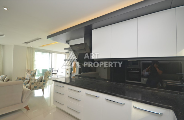 Апартаменты с видом на море планировки 2+1 в районе Каргыджак, 115м2 - Ракурс 13