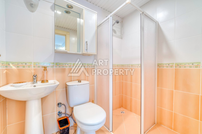 Шикарная меблированная квартира 2+1, 110м2, всего в 300 метрах от моря, в районе Махмутлар - Ракурс 4