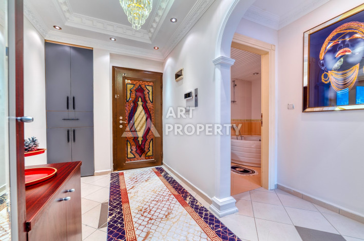 Шикарная меблированная квартира 2+1, 110м2, всего в 300 метрах от моря, в районе Махмутлар - Ракурс 7