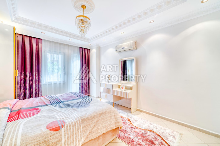 Шикарная меблированная квартира 2+1, 110м2, всего в 300 метрах от моря, в районе Махмутлар - Ракурс 10