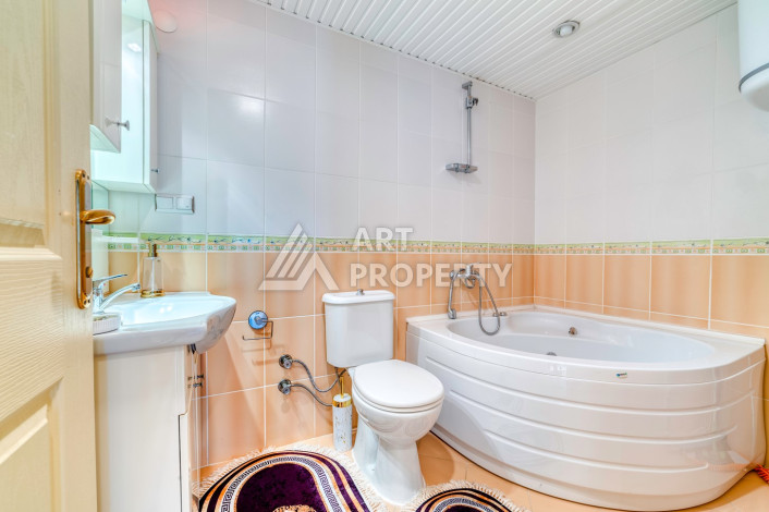 Шикарная меблированная квартира 2+1, 110м2, всего в 300 метрах от моря, в районе Махмутлар - Ракурс 11