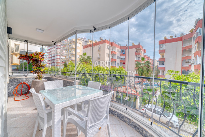 Шикарная меблированная квартира 2+1, 110м2, всего в 300 метрах от моря, в районе Махмутлар - Ракурс 13