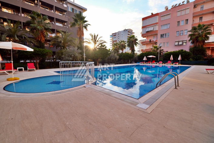 Апартаменты в 150ти метрах от моря в районе Махмутлар планировки 2+1, 120м2 - Ракурс 2