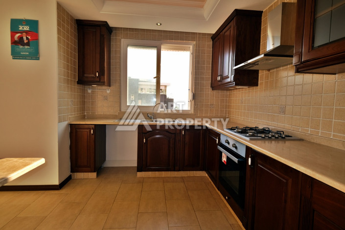 Апартаменты в 150ти метрах от моря в районе Махмутлар планировки 2+1, 120м2 - Ракурс 4