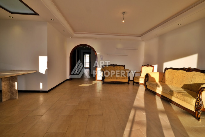 Апартаменты в 150ти метрах от моря в районе Махмутлар планировки 2+1, 120м2 - Ракурс 8