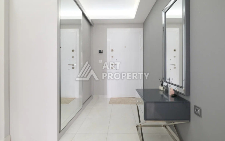 Светлые меблированные апартаменты планировки 2+1 в районе Махмутлар, 120м2 - Ракурс 3