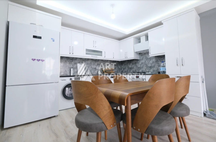 Светлые меблированные апартаменты планировки 2+1 в районе Махмутлар, 120м2 - Ракурс 5