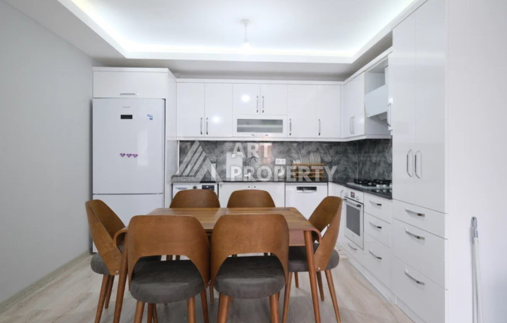 Светлые меблированные апартаменты планировки 2+1 в районе Махмутлар, 120м2 - Ракурс 6