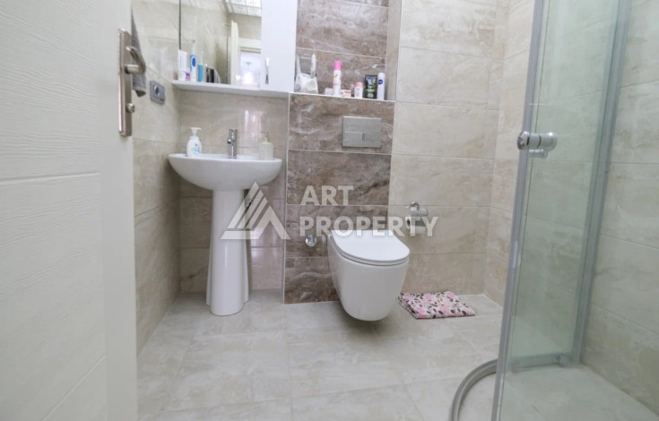 Светлые меблированные апартаменты планировки 2+1 в районе Махмутлар, 120м2 - Ракурс 17