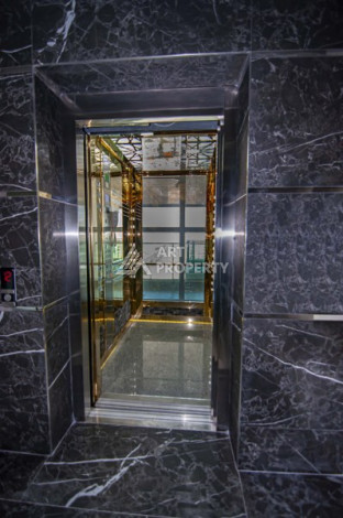 Апартаменты 1+1, 65м2, в резиденции класса люкс на первой береговой линии в Махмутларе - Ракурс 5