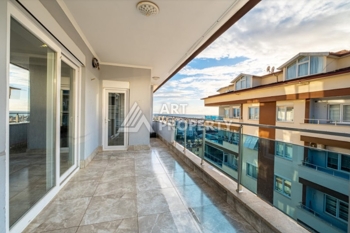 Двухуровневые апартаменты планировки 4+1 в районе Оба, 220м2 - Ракурс 17