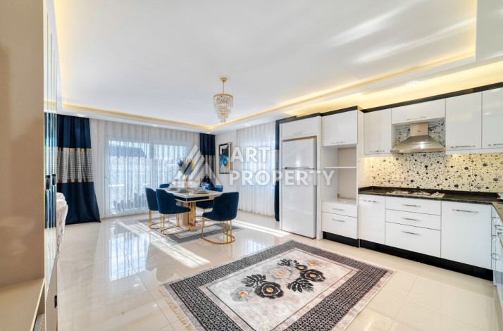 Дуплекс с джакузи на террасе в престижном районе Кестель планировки 3+2, 240м2 - Ракурс 4