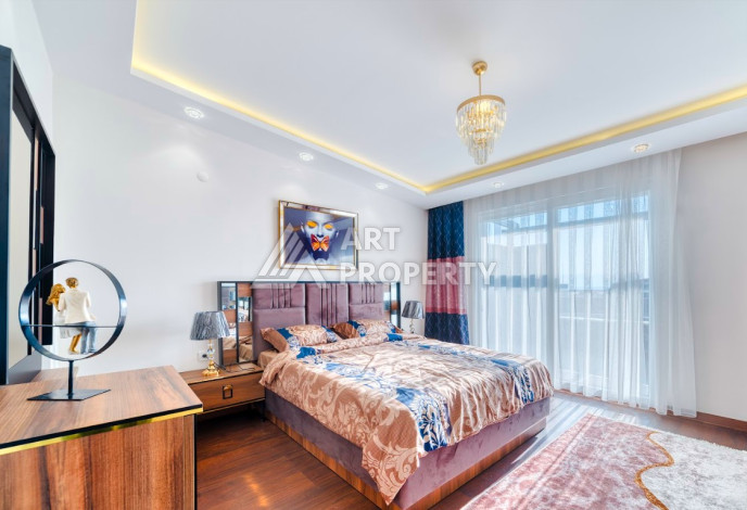 Дуплекс с джакузи на террасе в престижном районе Кестель планировки 3+2, 240м2 - Ракурс 17