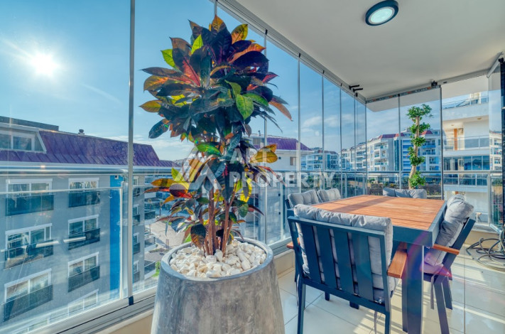 Дуплекс с джакузи на террасе в престижном районе Кестель планировки 3+2, 240м2 - Ракурс 32