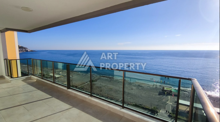 Меблированная квартира 1+1, 65м2, в резиденции класса люкс на первой береговой линии в Махмутларе - Ракурс 13