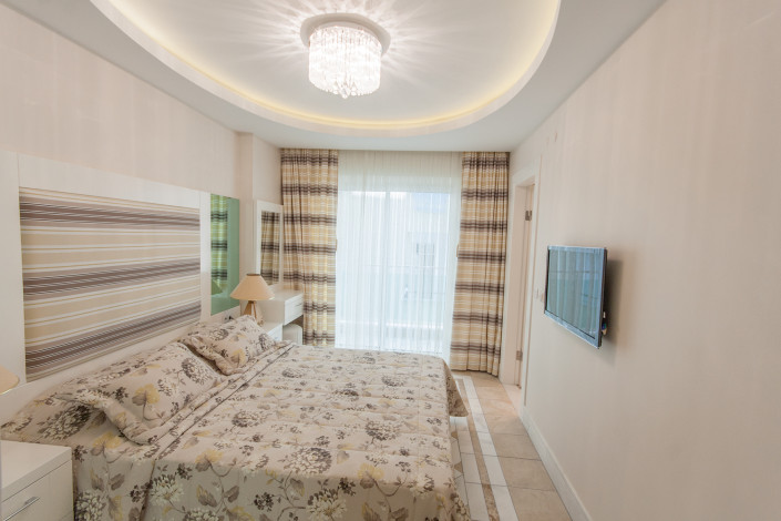 Квартиры 2+1 и 3+1 в уникальном месте на первой линии у пляжа Клеопатры! 120 м2 - Ракурс 4