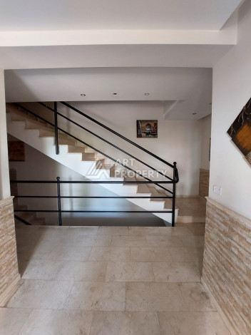 Просторная меблированная квартира 1+1, 60м2, в центре Аланьи - Ракурс 9