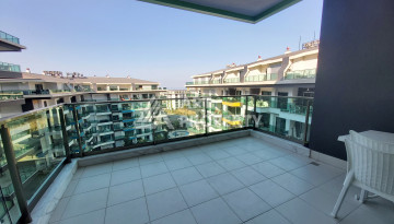 Апартаменты в жилом комплексе премиум-класса в районе Каргыджак, планировка 1+1, 70м2 - Ракурс 2