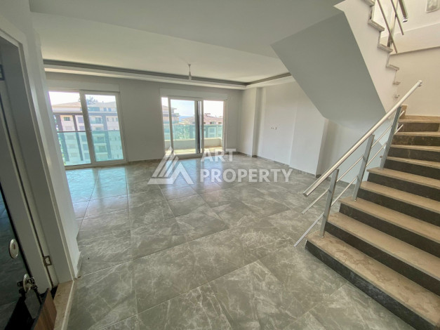 Просторный дуплекс с панорамными окнами и видом на море в районе Каргыджак, планировка 1+1, 78м2 - Ракурс 6