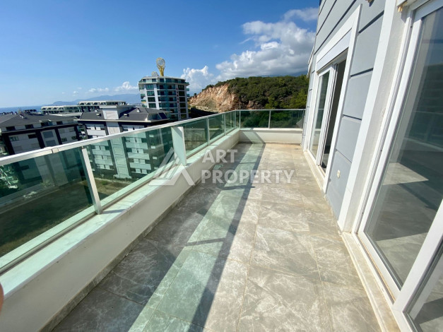 Просторный дуплекс с панорамными окнами и видом на море в районе Каргыджак, планировка 1+1, 78м2 - Ракурс 27