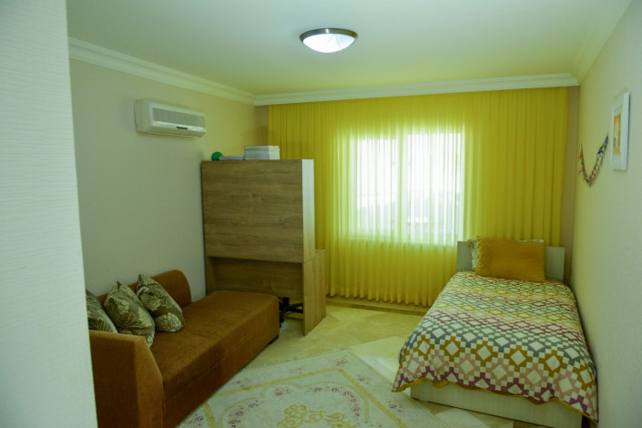 Трехкомнатная квартира в комплексе с богатой инфраструктурой в Махмутлар, 115 м2 - Ракурс 14