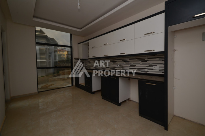 Апартаменты с отдельной кухней планировки 3+1 в районе Оба, 150м2 - Ракурс 6