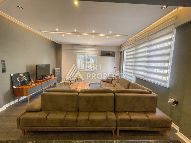 Шикарные апартаменты в центре Алании, всего в 400 метрах от пляжа Клеопатра - Ракурс 2