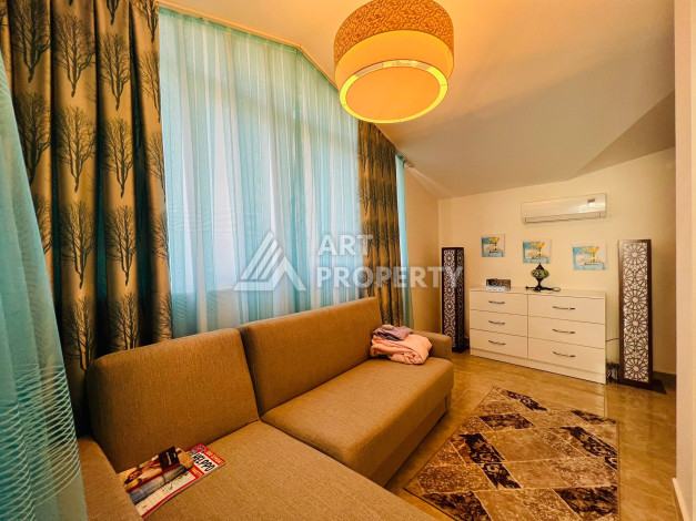 Уютный дуплекс планировки 3+1 в Алании, 160м2 - Ракурс 24