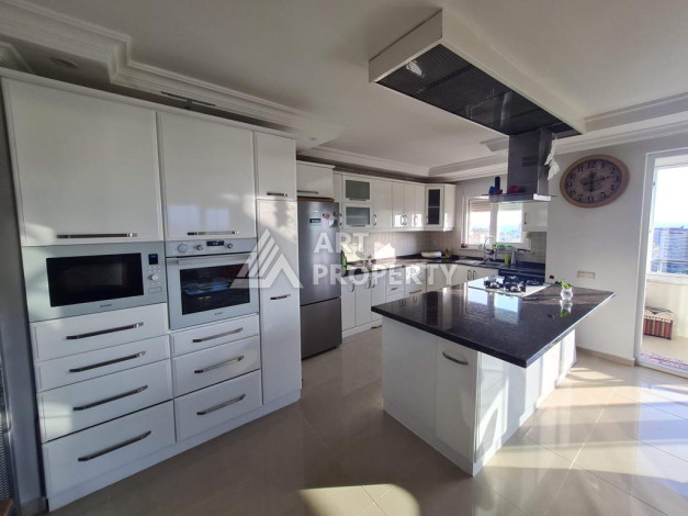 Дуплекс собственной сауной и потрясающим видом на море, горы и город в районе Махмутлар, планировка 3+1, 150м2 - Ракурс 8