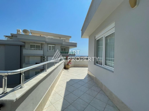 Апартаменты с просторной террасой и видом на море планировки 3+1 в районе Махмутлар, 185м2 - Ракурс 27