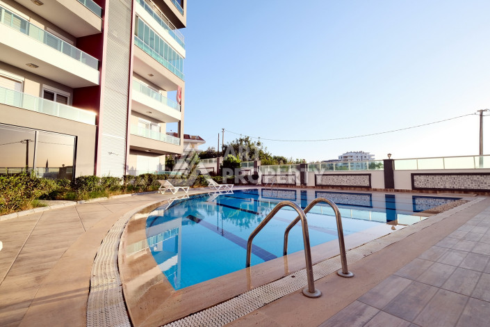 Просторные меблированные апартаменты планировки 3+1 в районе Махмутлар, 150м2 - Ракурс 2