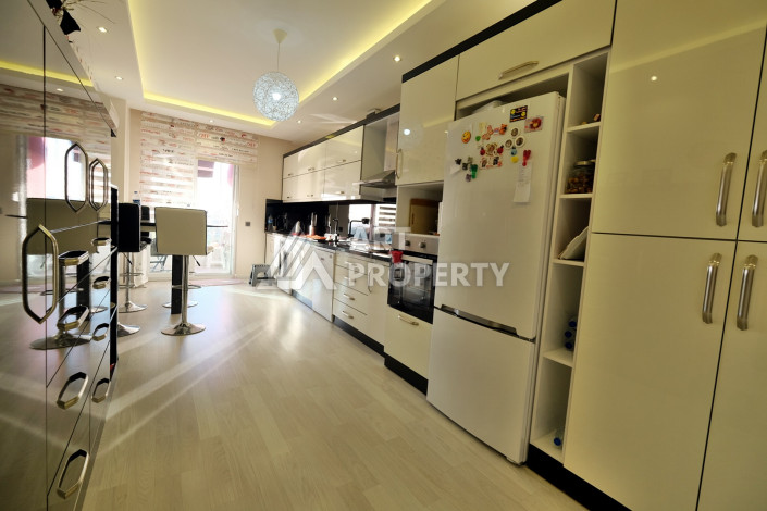 Просторные меблированные апартаменты планировки 3+1 в районе Махмутлар, 150м2 - Ракурс 5