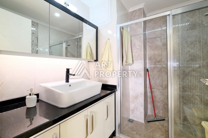 Просторные меблированные апартаменты планировки 3+1 в районе Махмутлар, 150м2 - Ракурс 16