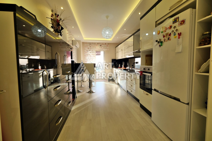 Просторные меблированные апартаменты планировки 3+1 в районе Махмутлар, 150м2 - Ракурс 23