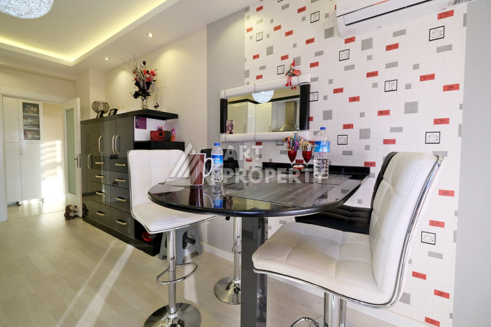 Просторные меблированные апартаменты планировки 3+1 в районе Махмутлар, 150м2 - Ракурс 24