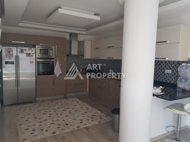 Двухуровневые апартаменты планировки 5+2 в районе Джикджилли, 340м2 - Ракурс 9