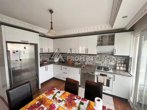 Квартира в центре Алании без мебели планировки 5+1, 280м2 - Ракурс 3