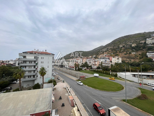 Квартира в центре Алании без мебели планировки 5+1, 280м2 - Ракурс 24