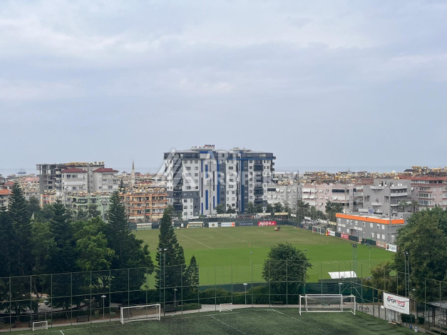 Квартира в центре Алании без мебели планировки 5+1, 280м2 - Ракурс 25