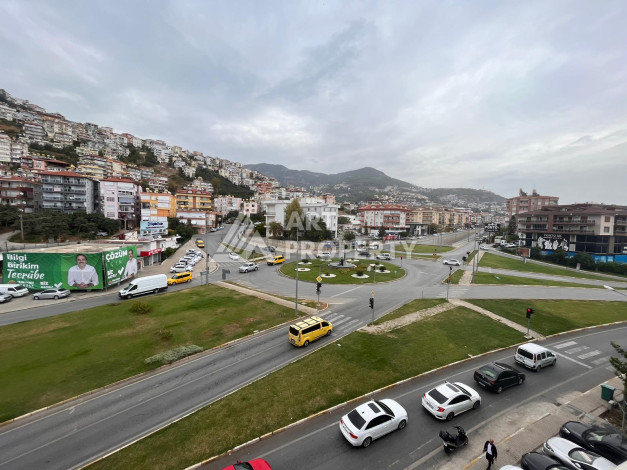 Квартира в центре Алании без мебели планировки 5+1, 280м2 - Ракурс 26