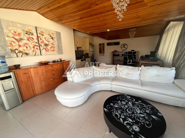 Просторный меблированный дуплекс планировки 4+1 в районе Оба, 280м2 - Ракурс 4